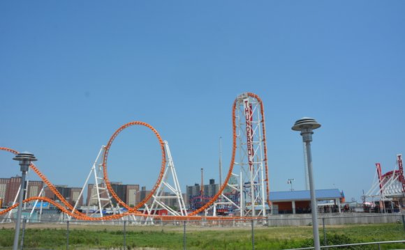 Thunderbolt Luna Park In Coney